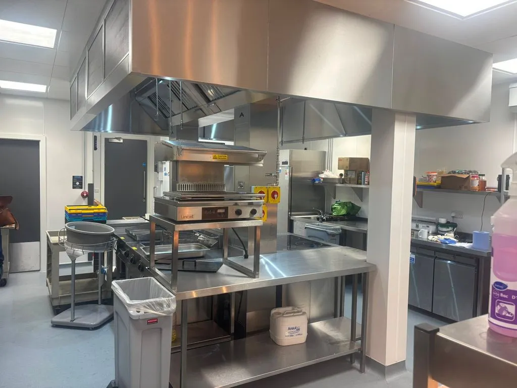 Commercial Kitchen Pest Control in UK